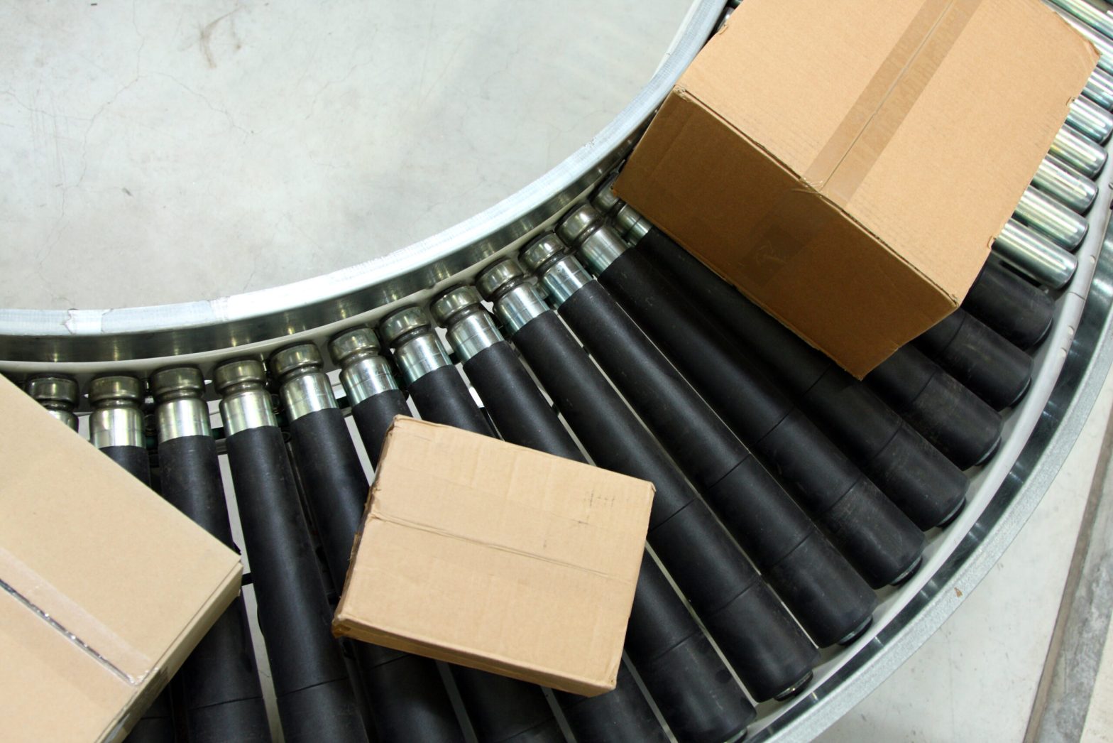 Boxes on conveyor belt